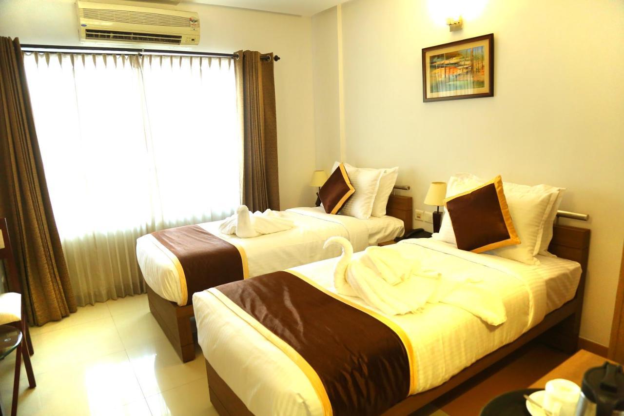 De Grand Kozhikode Exterior photo